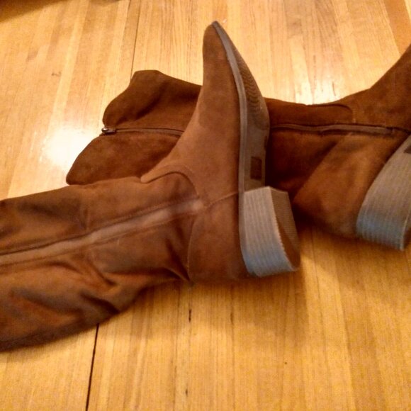 Time and Tru Zipper Faux Suede Tall Riding Boots 10 Brown Stretch Gore - Picture 5 of 12